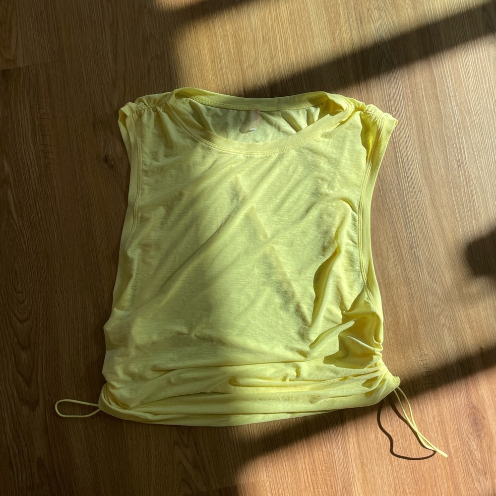 Free People Tempo Sport Mode Muscle Tee citrus / yellow in medium